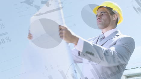 ingeniería mirando un plan