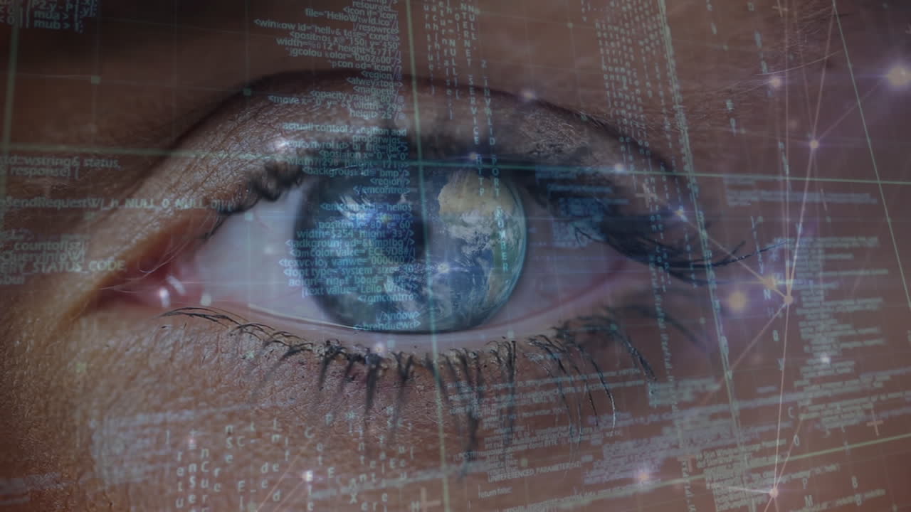 animación del procesamiento de datos y codificación binaria sobre el ojo azul