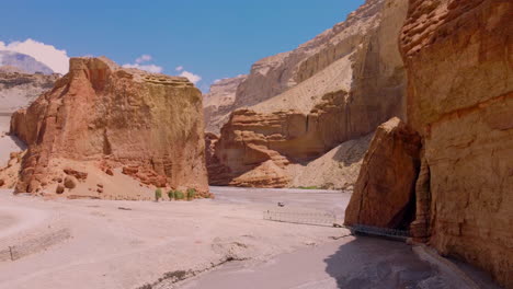 Drone-tour-of-Red-Mountain-in-Mustang-Nepal