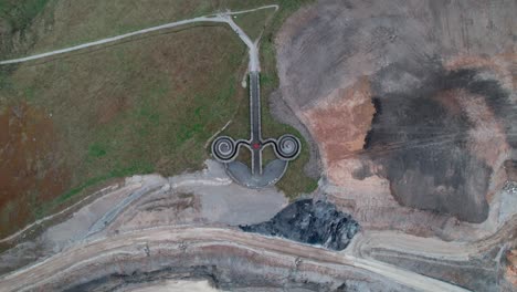 la estructura de corte de coldstones sobre la cantera de piedra caliza en bewerley, harrogate, north yorkshire, inglaterra