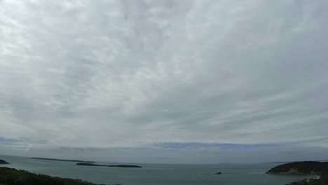 Tu-Ngutu-Villa-Timelapse-Del-Cielo-Y-El-Mar