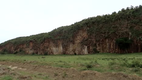 Motorradfahren-Im-Hells-Gate-National-Park,-Kenia