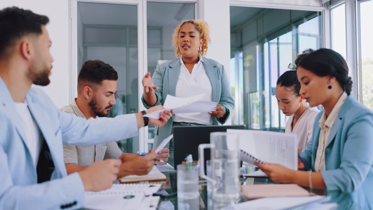Business woman, speaker or leadership in boardroom