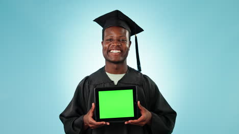 Graduation,-tablet-green-screen