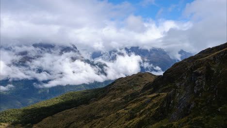 Time-Lapse-of-Clouds-above-Mountains-in-New-Zealand-alps,-South-Island