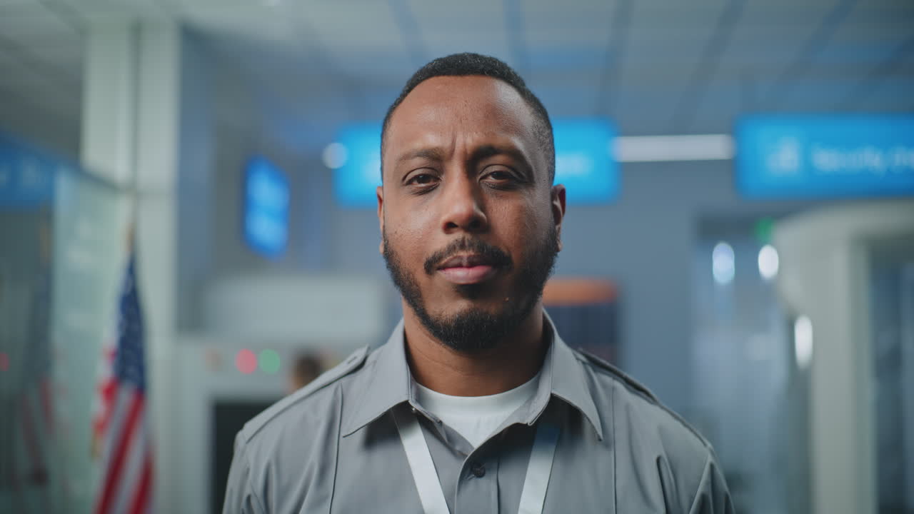 guardia de seguridad del aeropuerto