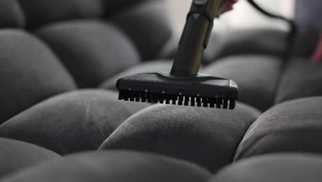 Steam cleaning upholstery