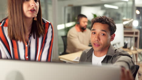 Team Collaboration in a Modern Office