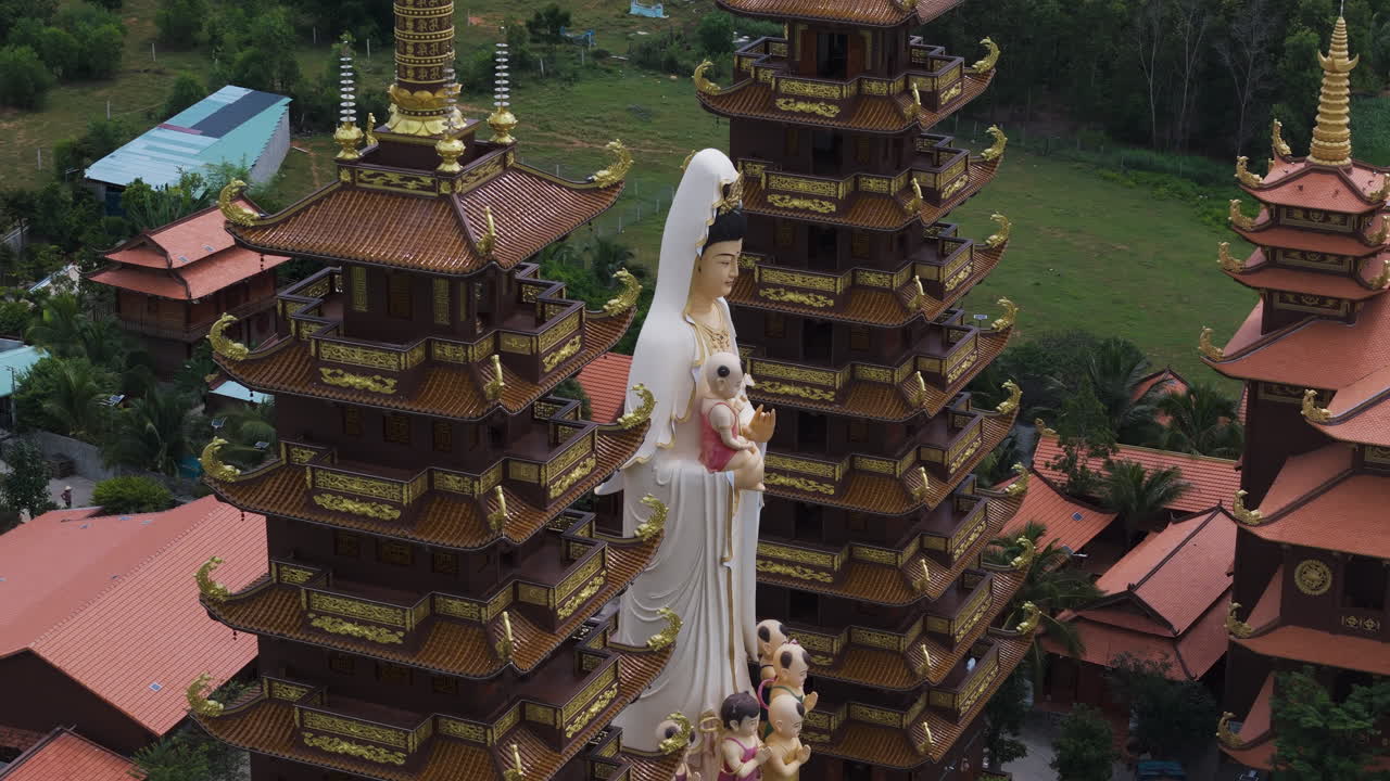 Aerial over the Ch&ugrave;a Thiện Quang Temple in Vietnam