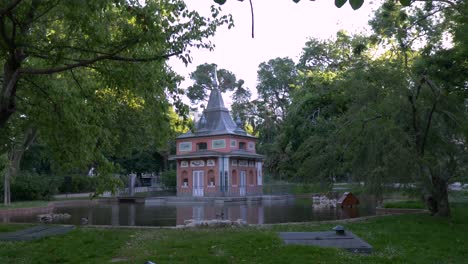 casita del pescador - parque del retiro