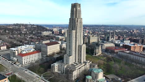 catedral del aprendizaje en la universidad de pittsburgh