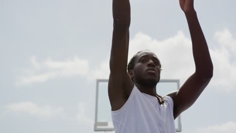 basketball player playing basketball 4k