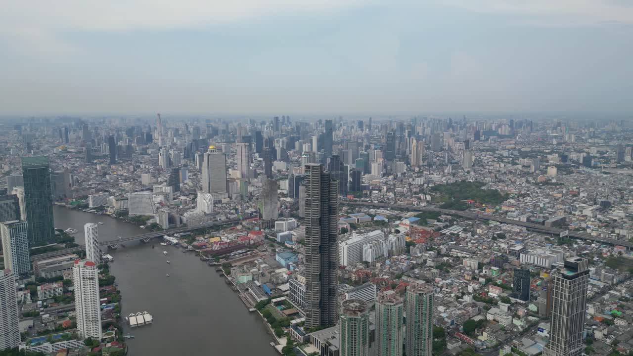 aerial del río icónico de bangkok y el paisaje urbano