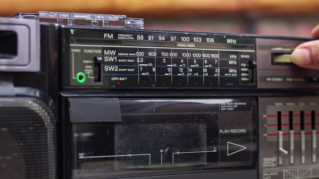 Hand Tuning Vintage Cassette Player Radio Frequency