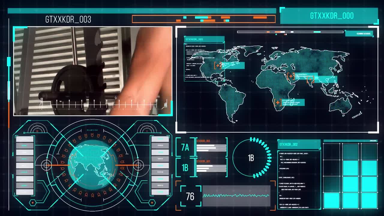 animación del procesamiento de datos en pantallas sobre el hombre caucásico saltando