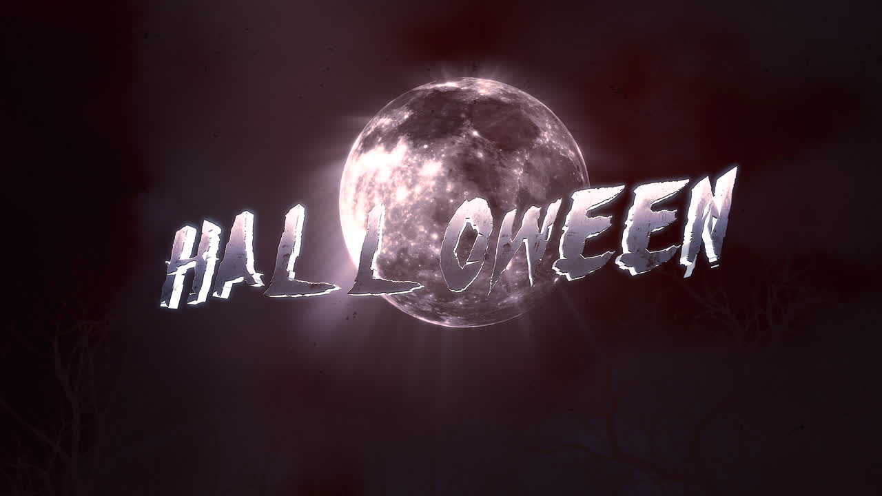 미스터리한 하늘에 큰 달이 있는 할로윈