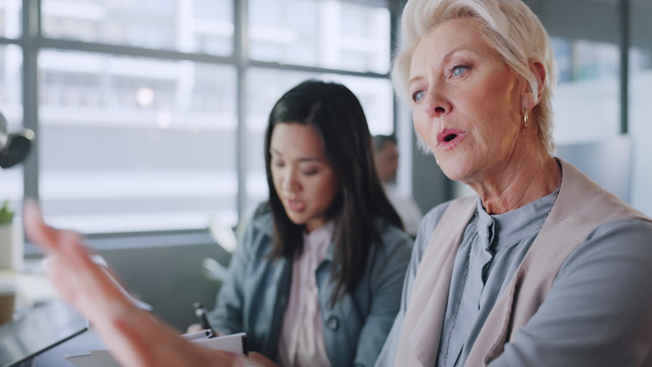 비즈니스, 매니저와 대화 에이전트