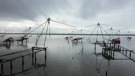 redes de pesca chinas en kerala india