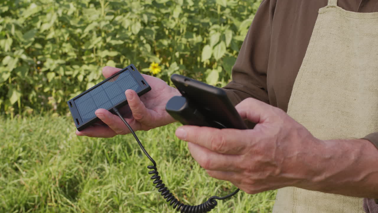 Charging Mobile With Solar Power