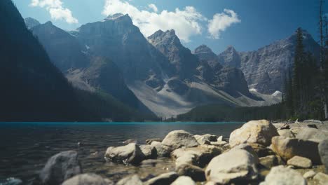 a cinematic shot of the scenery of the iconic and famous place of moraine lake