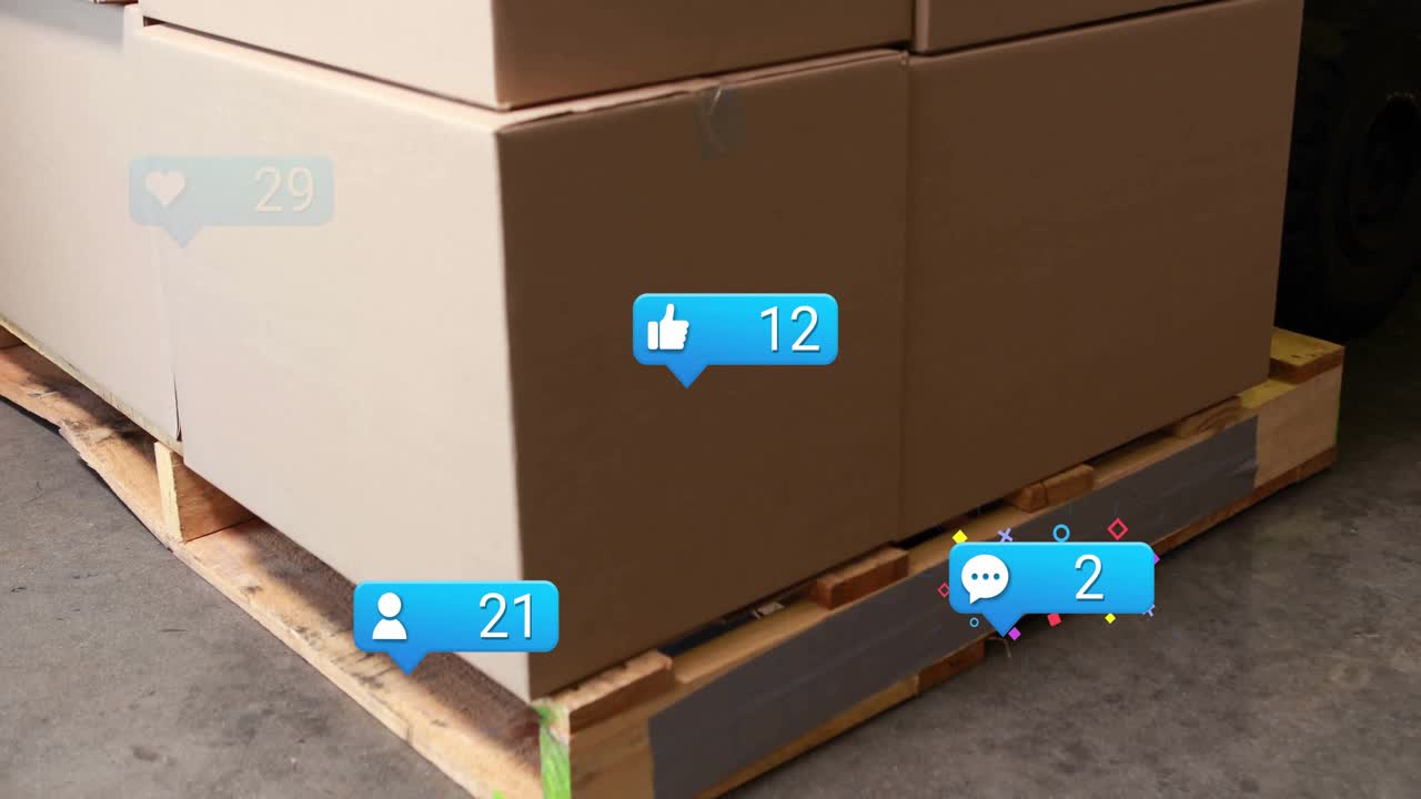 Plano inicial mostrando cajas paletizadas inmóviles mientras aparecen burbujas ilustrando métricas de interacción