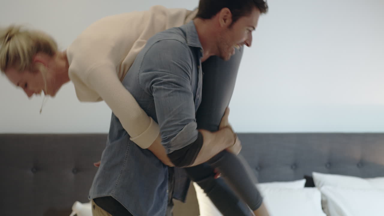 el amor hace tiempo para jugar.