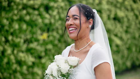 Wedding-in-garden,-bride-with-smile