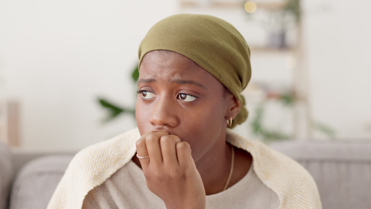 Stress, ansia e onicofagia di una donna di colore