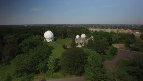antena de un observatorio espacial
