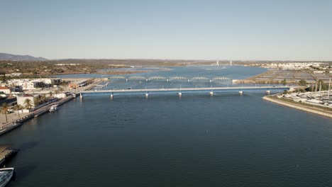 Puente-Portimao-En-Portugal,-Avance-Aéreo