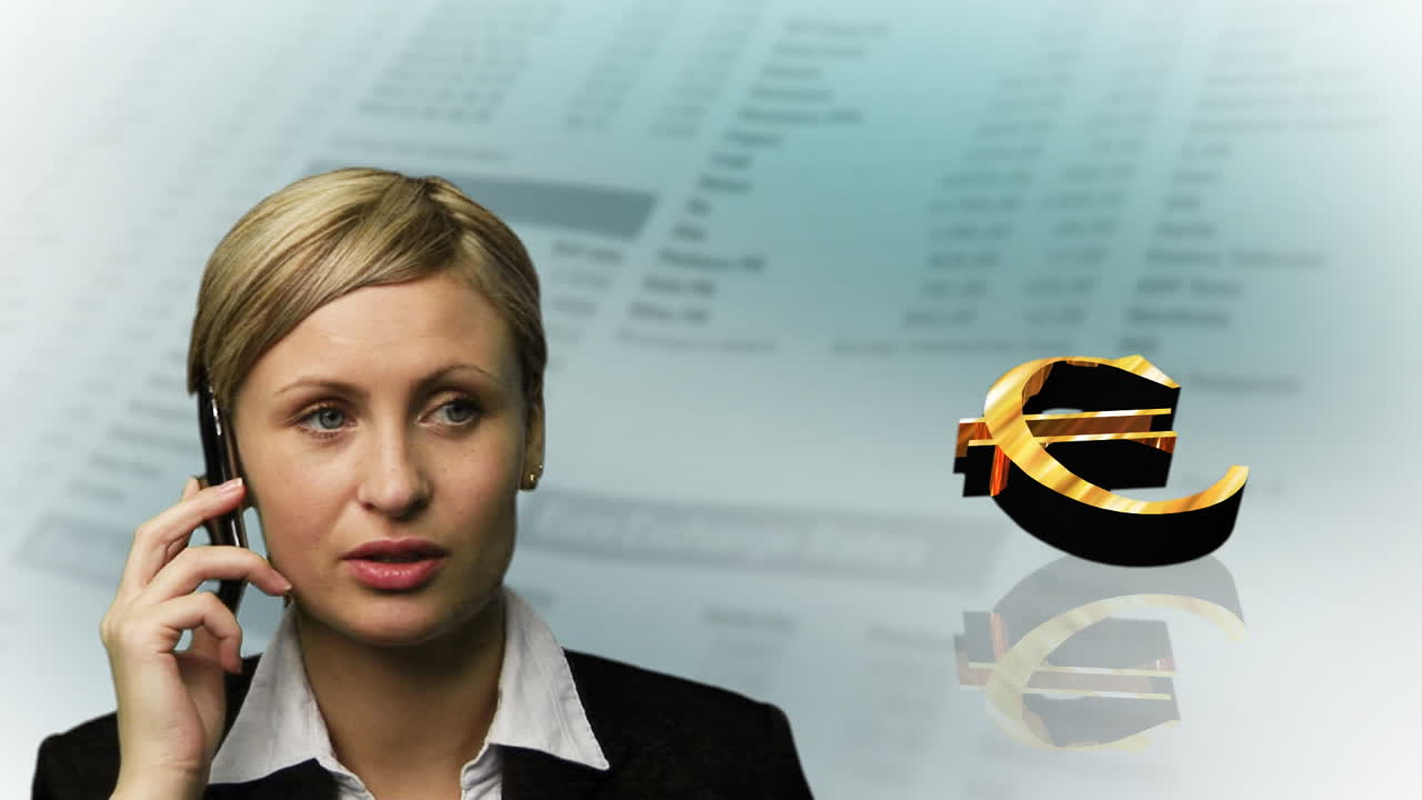 mujer hablando por telefono