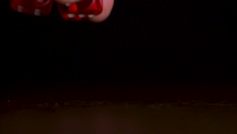 dados rojos borrosos