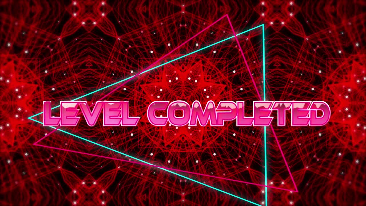 칼레이도스코픽 움직이는 모양 위에 레벨 완료 된 텍스트의 애니메이션