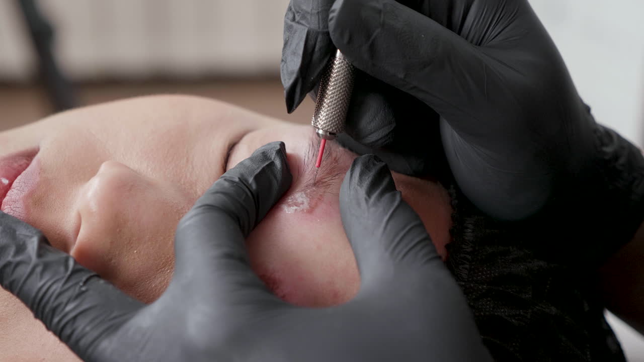 Microblading Eyebrow Treatment