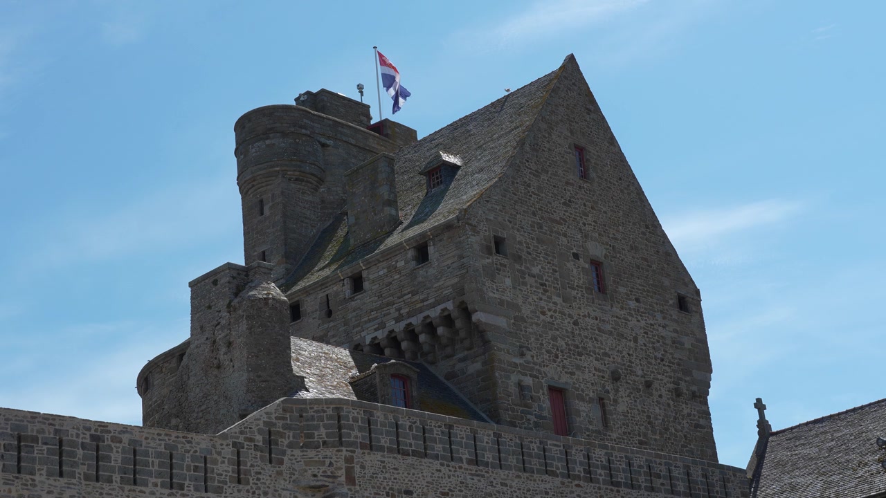 Histórico Forte Nacional situado na costa de Saint-Malo, na Bretanha, França.