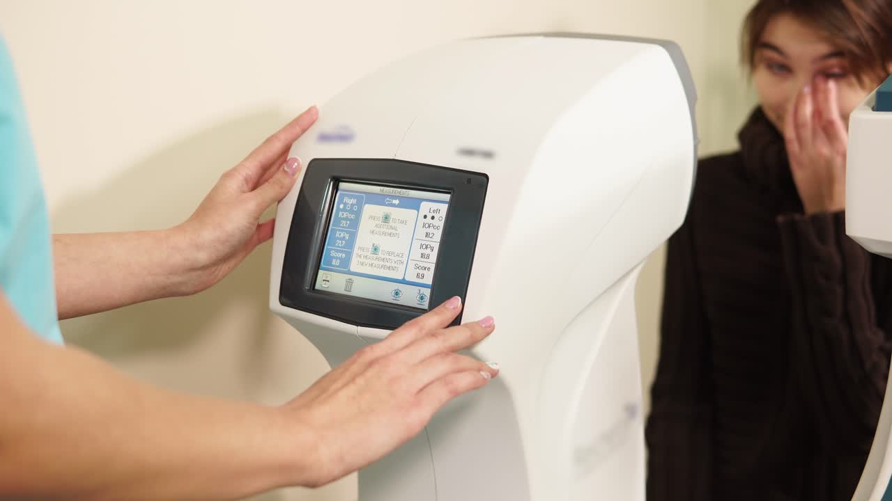 procedimiento de examen ocular