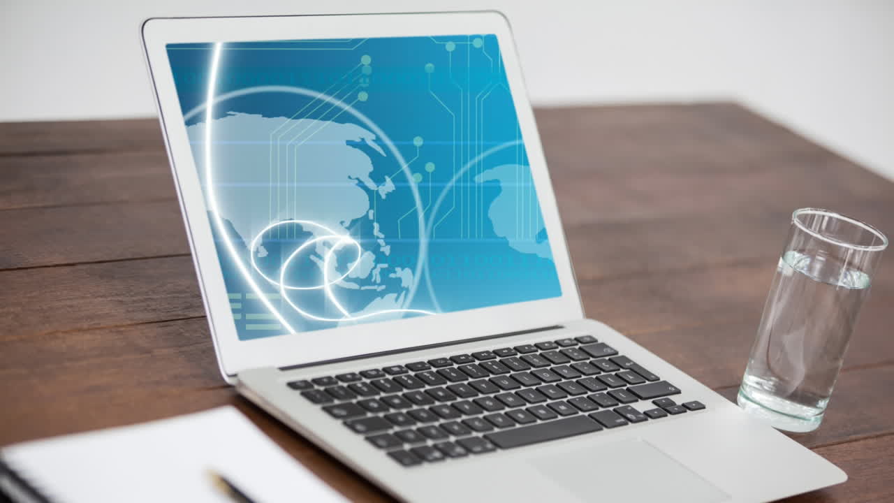 컴퓨터 화면 에 회전 하는 지구 의 애니메이션