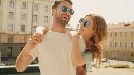 happy couple posing outdoors