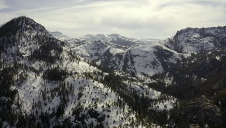 Beautiful-4k-aerial-footage-of-Lake-Tahoe-and-surrounding-mountains