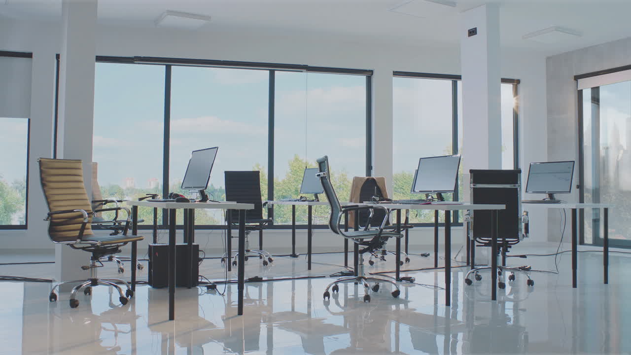 현대적인 빈 사무실 공간
