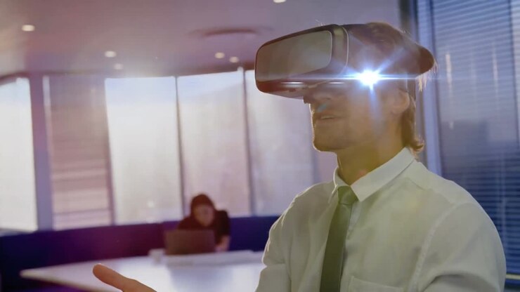 Animazione di luci brillanti su uomo d'affari caucasico che indossa un visore VR.