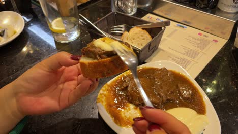 especialidad vasca pintxos "cara de vaca quemada" en españa