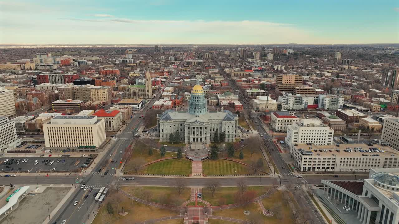 Luftfoto af Colorado State Capitol Building i Denver, Colorado