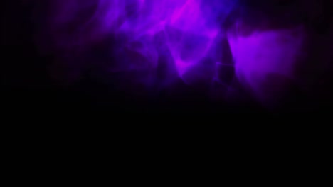 Animation-Einer-Violett-Leuchtenden-Digitalen-Welle-Vor-Kopierraum-Auf-Schwarzem-Hintergrund