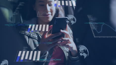 Frau-Nutzt-Smartphone,-Umgeben-Von-Animierter-Datenverarbeitung-Mit-Grafiken-Und-Diagrammen