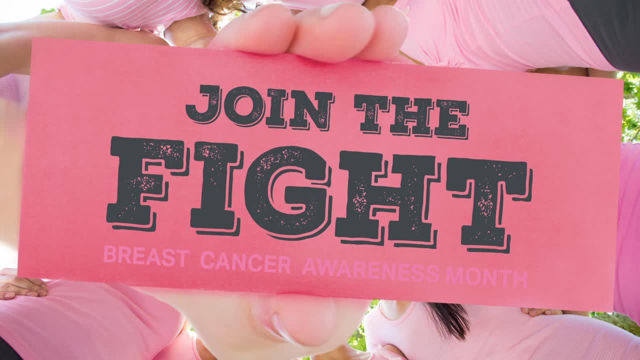 animación del texto sobre el cáncer de mama en fondo rosa