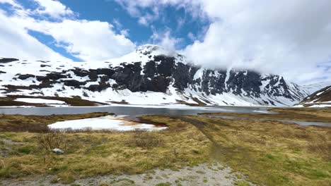 Wunderschöne-Natur-Norwegen.