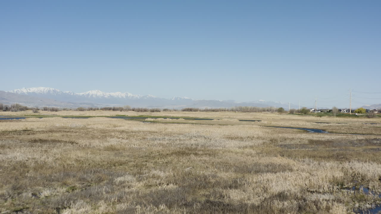 Marskland ved Utah Lake i Orem By – Luftfoto midt på dagen