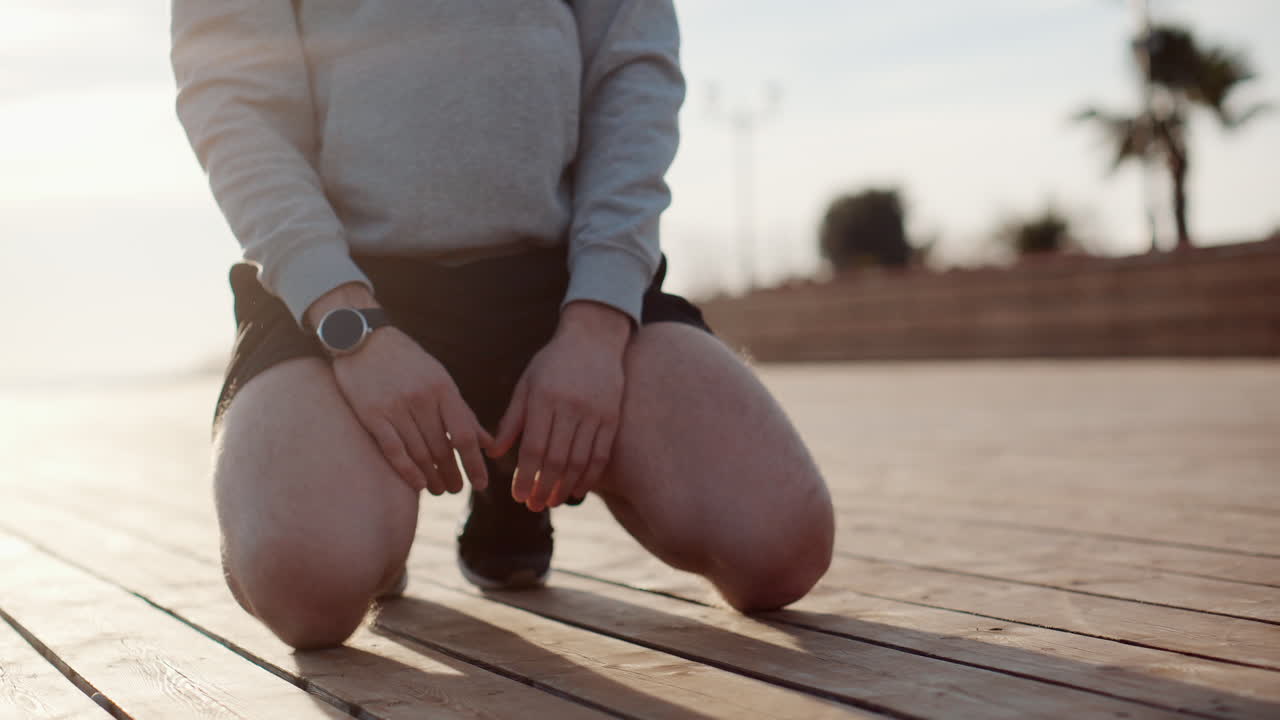 야외에서 운동하는 남자