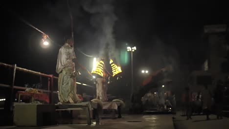 focus pull on varanasi night ceremony